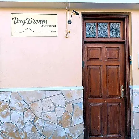 Daydream Medano Coliving 酒店 *